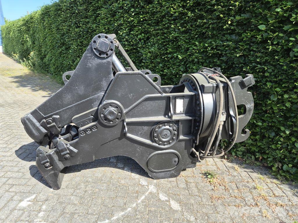 Verachtert VHC-30 C Crusher Pulveriser ハンマー／ブレーカ