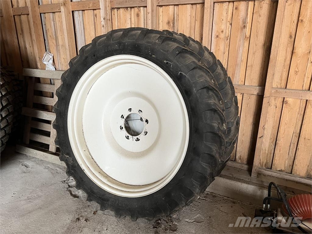 Bargam Fox 3700 الرشاشات