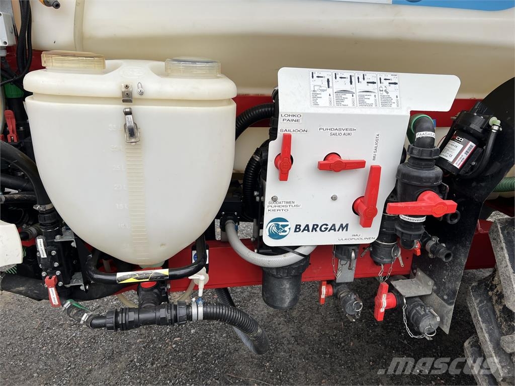 Bargam Fox 3700 الرشاشات