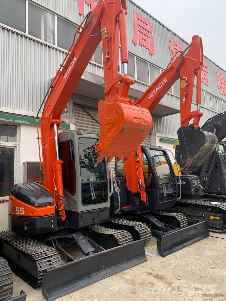 Hitachi ZX 55 حفارات صغيرة أقل من 7 طن (حفارات صغيرة)