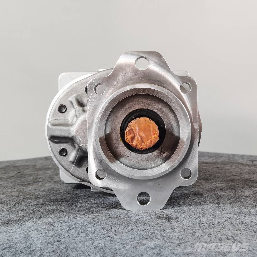 Komatsu WA470-5 Gear Pump 705-55-43000 705-51-30580 トランスミッション