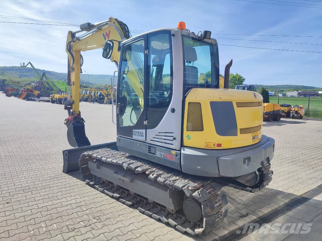 Wacker Neuson ET 90 حفارات وسط 7 طن - 12 طن