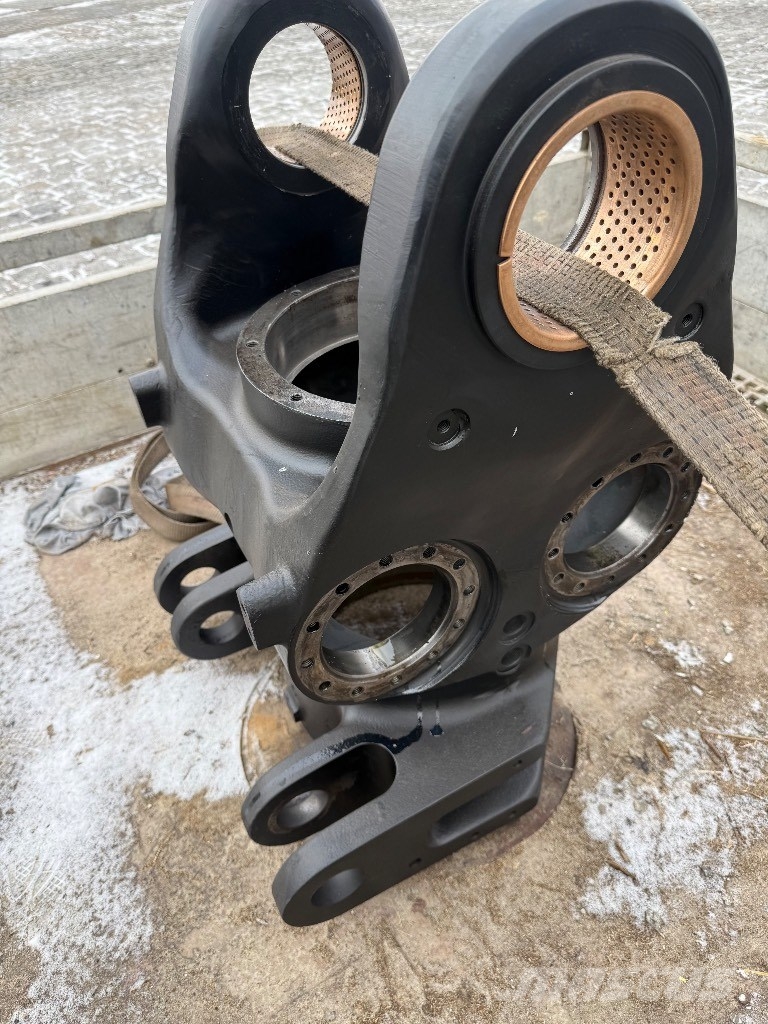 John Deere CH6 podstawa / base Puomit