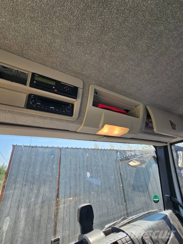 Iveco IG100E2BA  con GRU NUOVA معدات النقل - غير ذلك