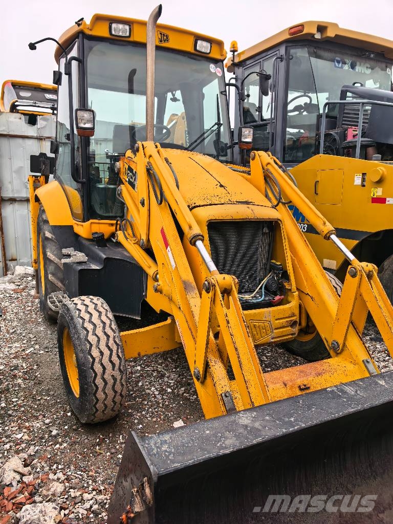 JCB 3 CX لوادر ذات جرافات عكسية