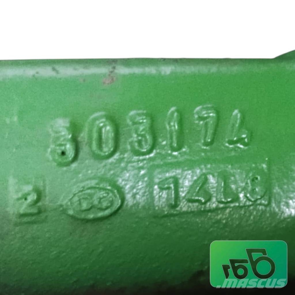 John Deere 6910 Front axle 303174 Front axle AL114403 الشاسيه والتعليق