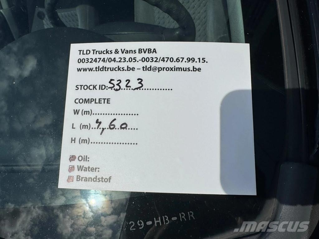 Honda CR-V **PETROL-ESSENCE** Automašīnas