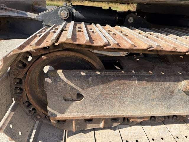 Doosan DX 85 R-3 Midi excavators  7t - 12t