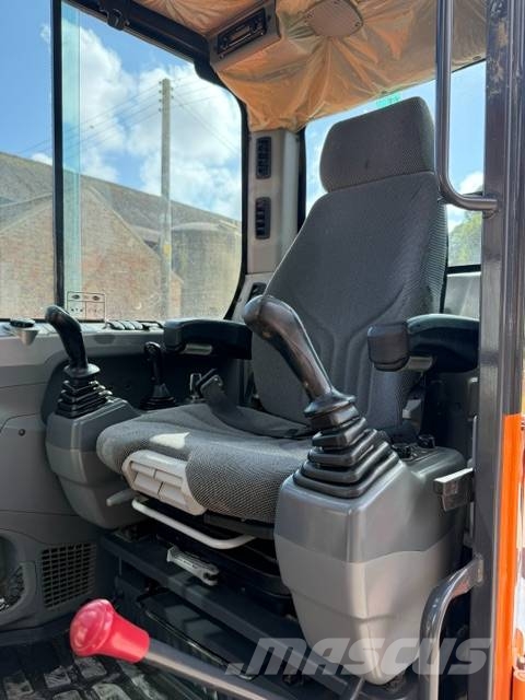 Doosan DX 85 R-3 Midi excavators  7t - 12t