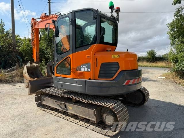 Doosan DX 85 R-3 Midi excavators  7t - 12t