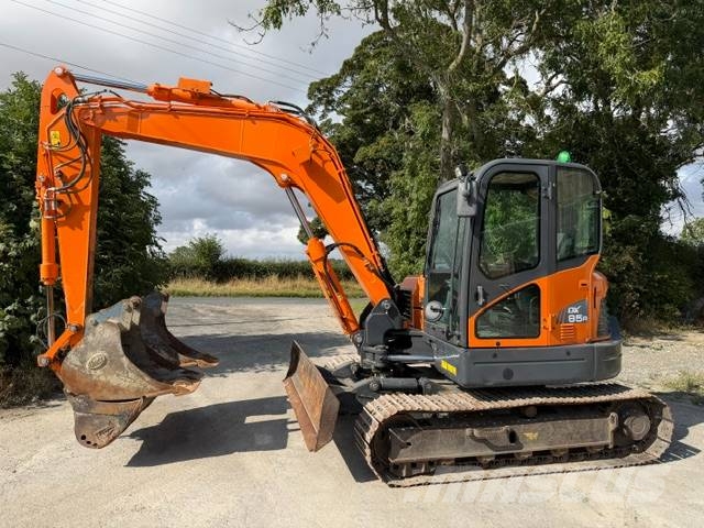 Doosan DX 85 R-3 Midi excavators  7t - 12t