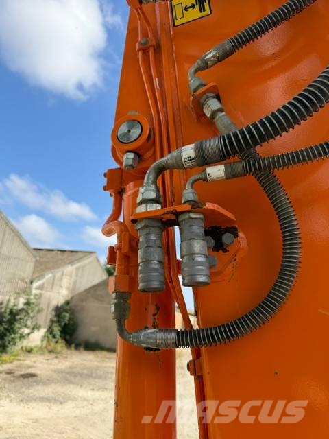 Doosan DX 85 R-3 Midi excavators  7t - 12t