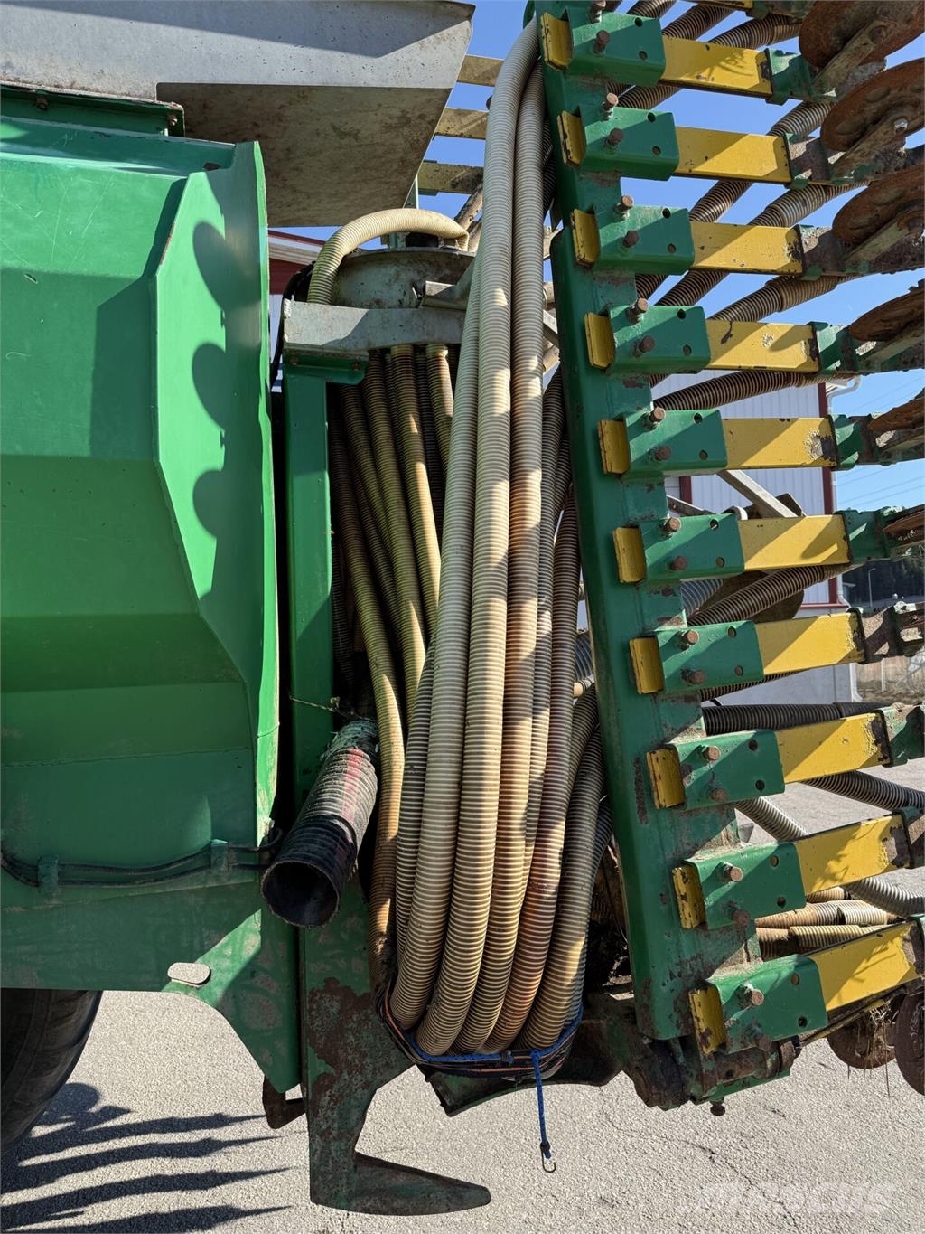 Agronic LV17 Esparcidoras de minerales