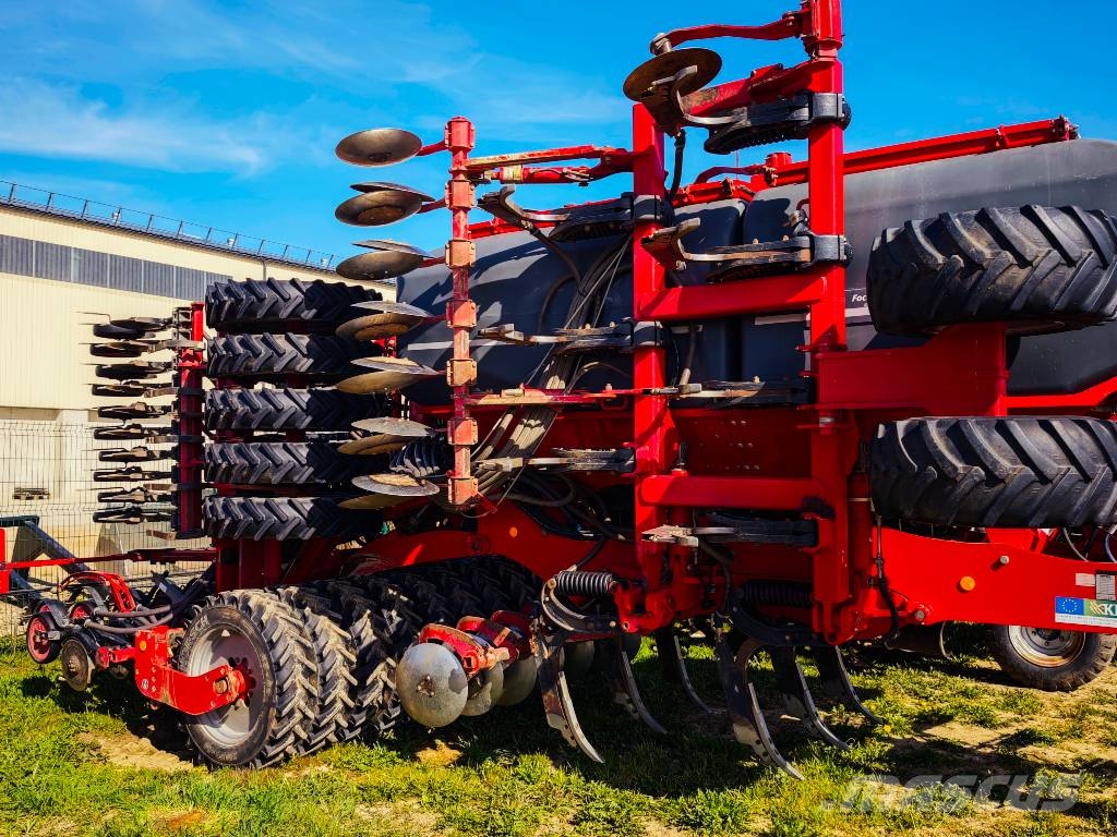 Horsch Focus 6 TD Sijačice