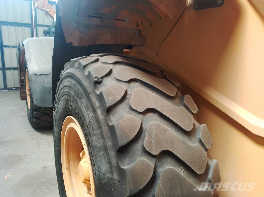 Volvo L 70 H Iekrāvēji uz riteņiem