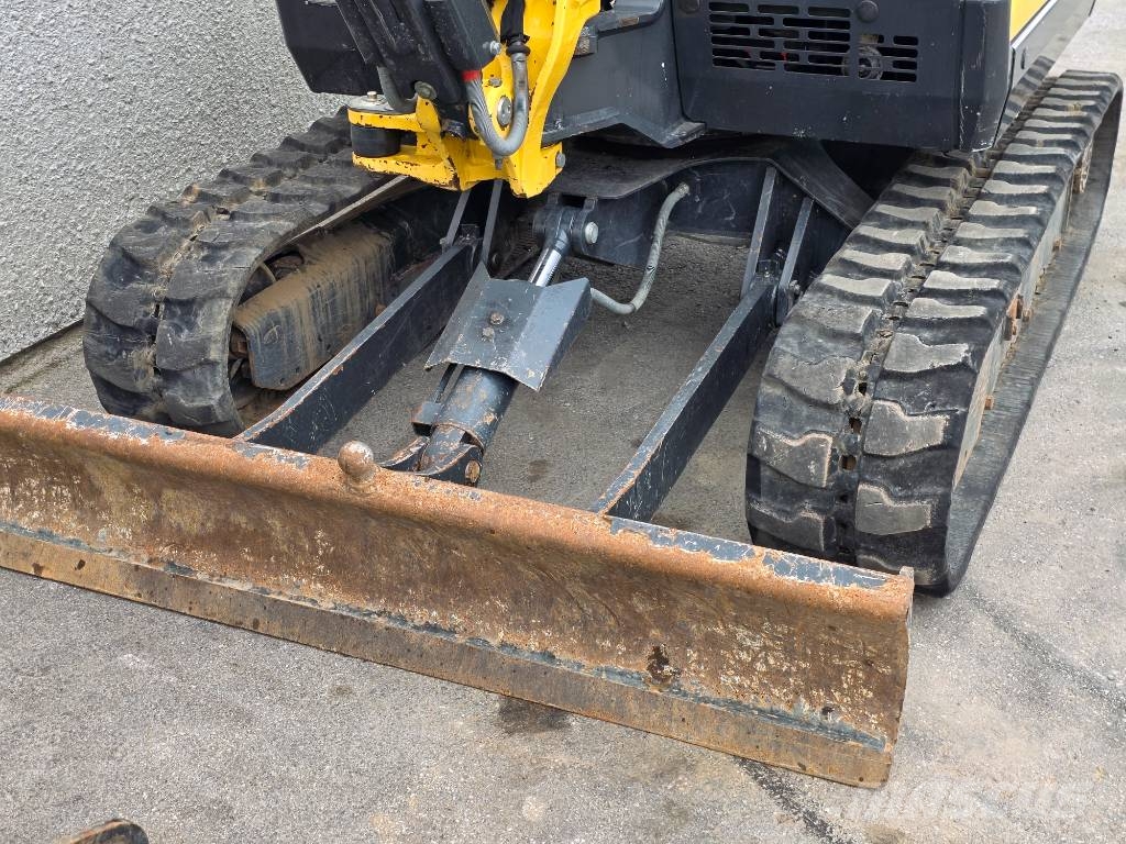 Yanmar SV 26 حفارات صغيرة أقل من 7 طن (حفارات صغيرة)