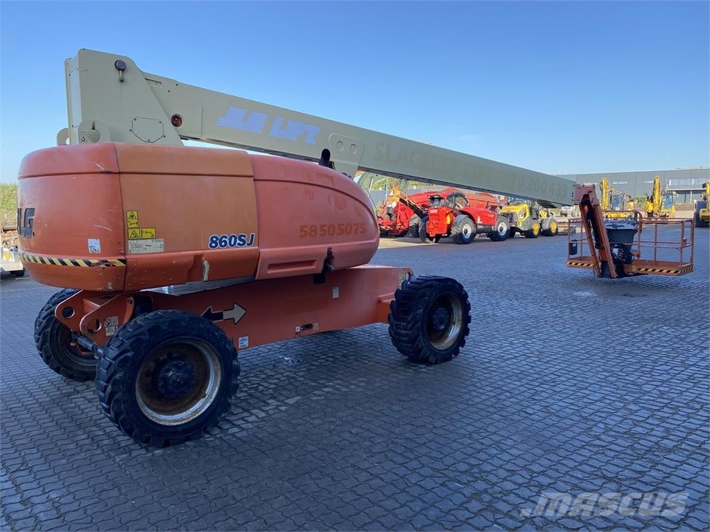 JLG 860SJ 관절형 전동이동 리프트
