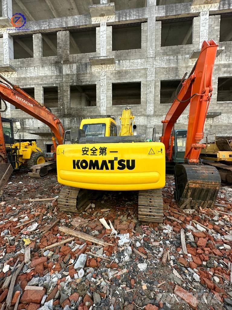 Komatsu PC 120-6E/Low price/affordable/Discount price حفارات وسط 7 طن - 12 طن
