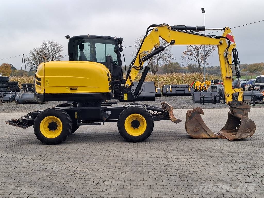 Yanmar TW 75 حفارات بعجل