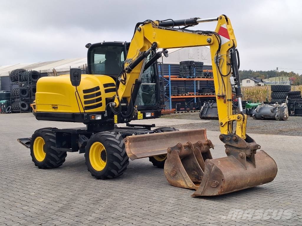 Yanmar TW 75 حفارات بعجل