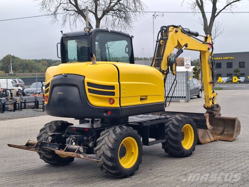 Yanmar TW 75 حفارات بعجل