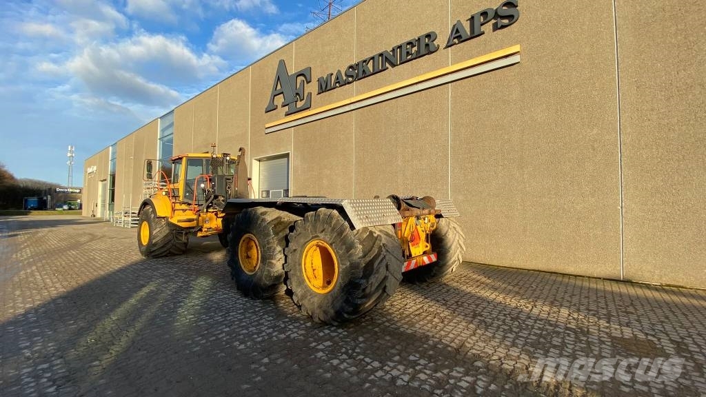 Volvo A 25 G Csuklósdömperek
