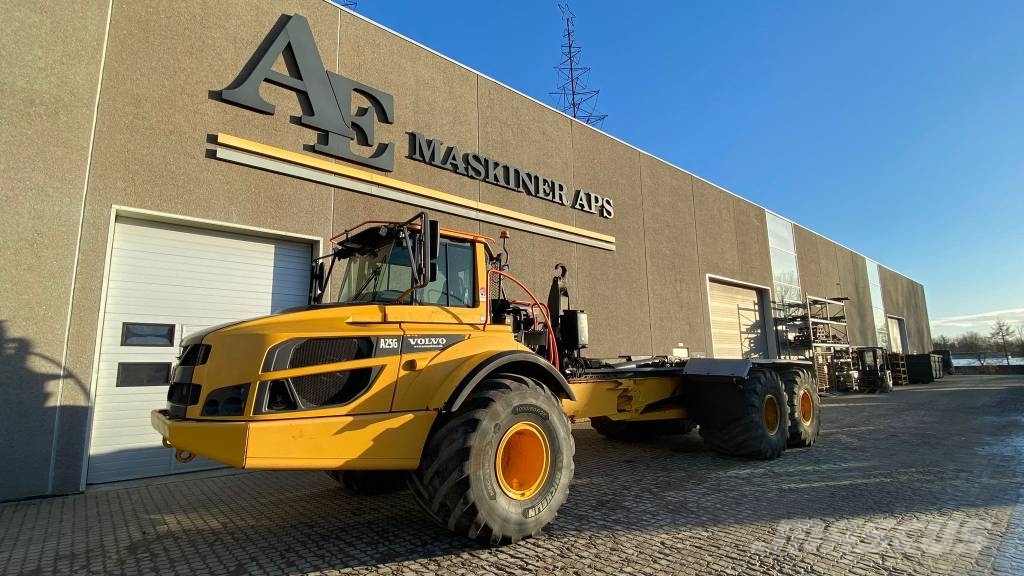 Volvo A 25 G Csuklósdömperek