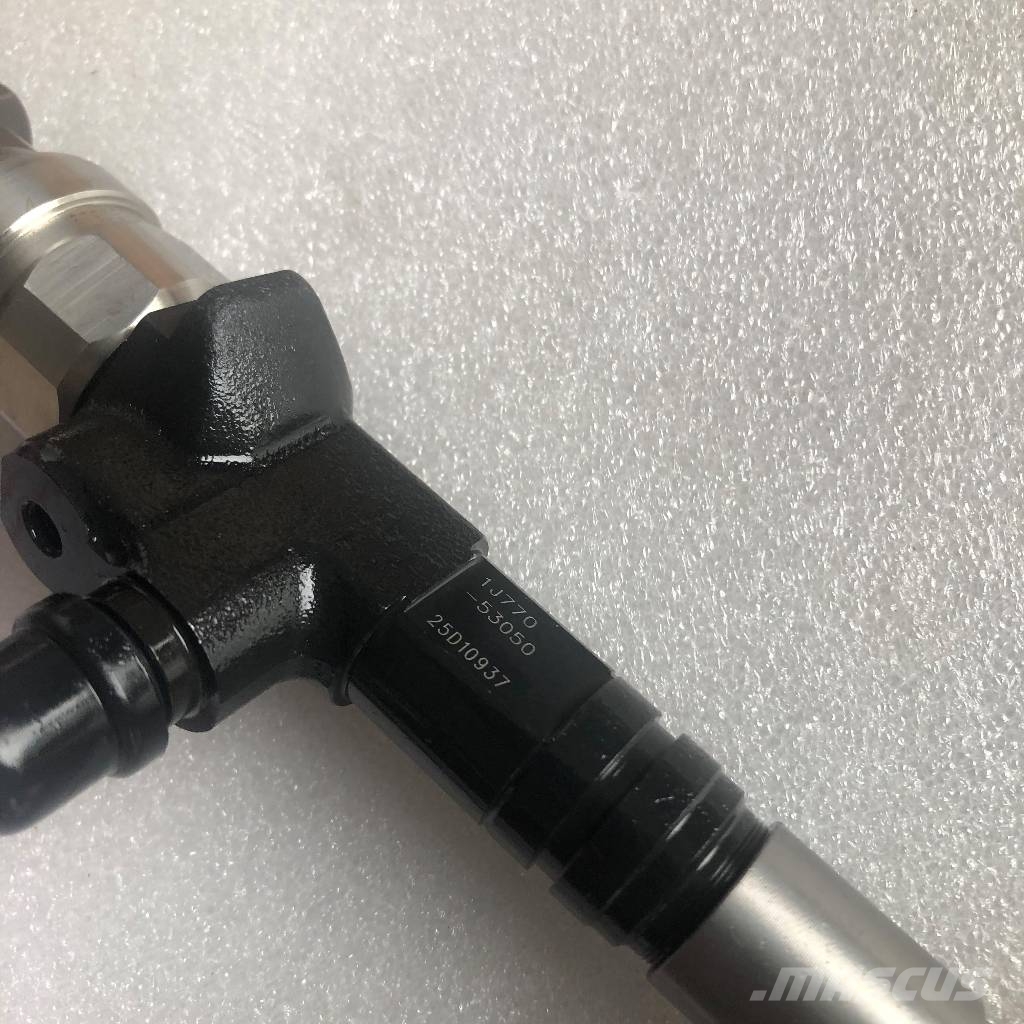 Kubota Injector 1J770-53050 1J770-53051 295050-1980 엔진