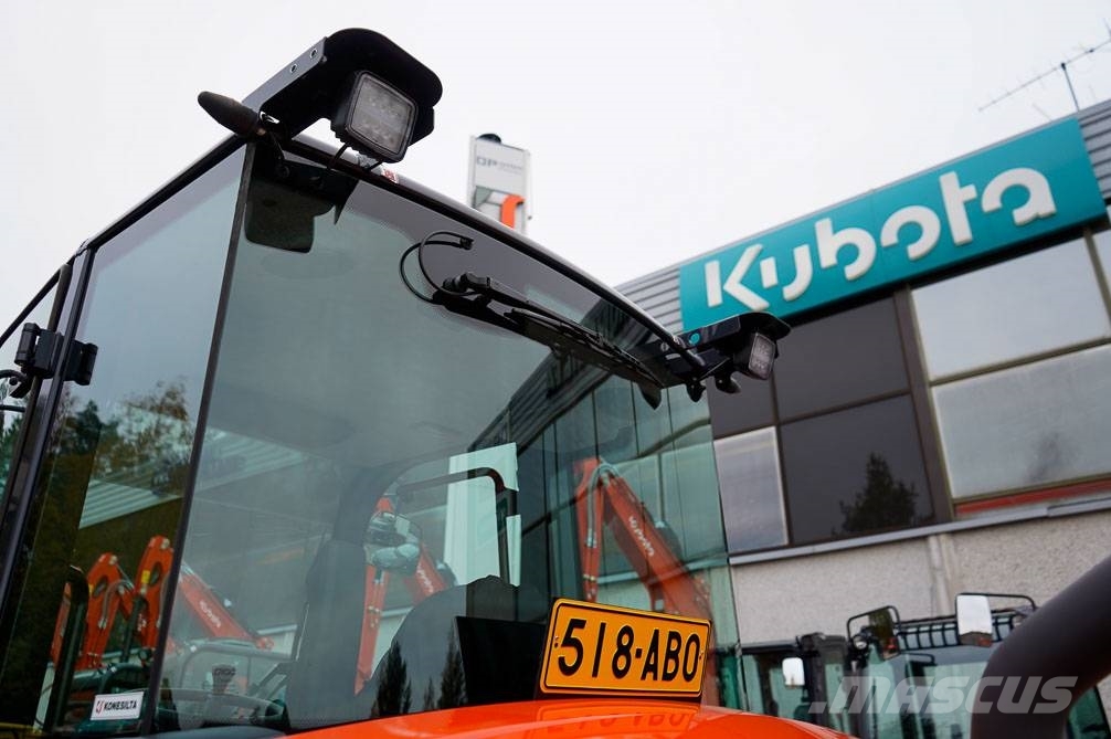 Kubota R070 VARUSTELTU 轮式装载机