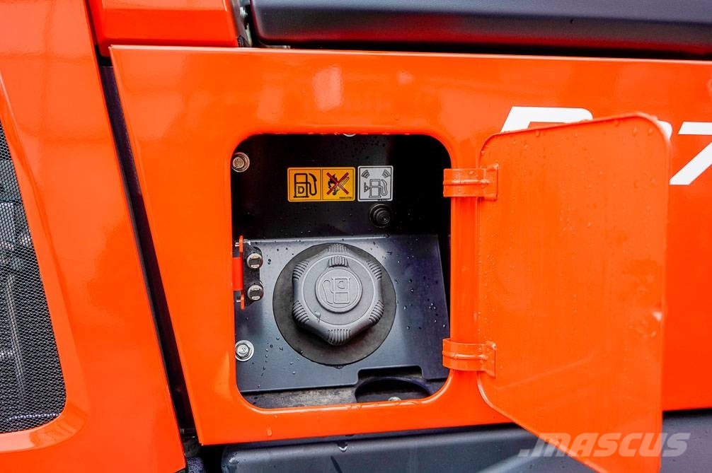 Kubota R070 VARUSTELTU 轮式装载机