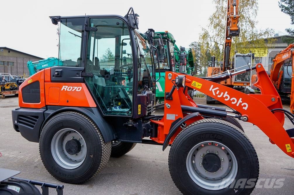 Kubota R070 VARUSTELTU 轮式装载机