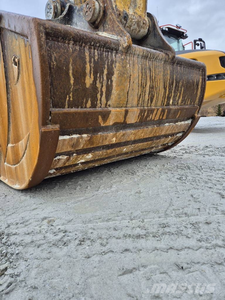 CAT 374 F L Rupsgraafmachines