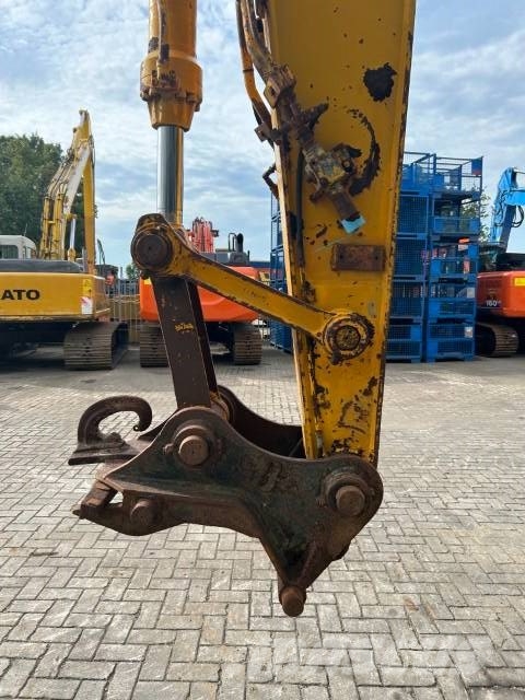 JCB JS 200 LC Excavadoras sobre orugas