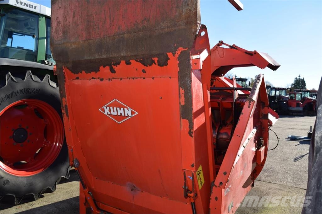 Kuhn Primor 2060 Silo's