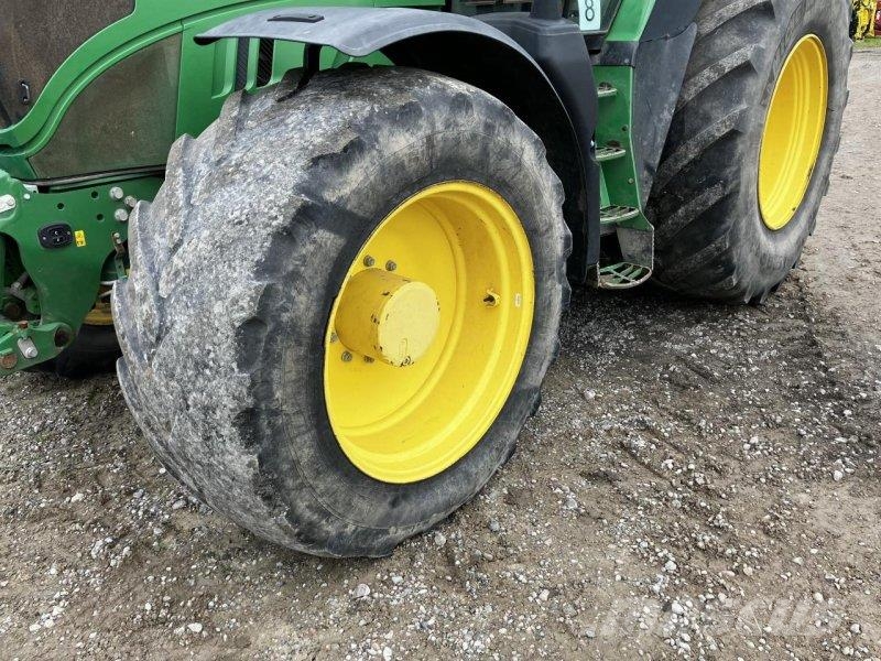 John Deere 6215R Tratores Agrícolas usados