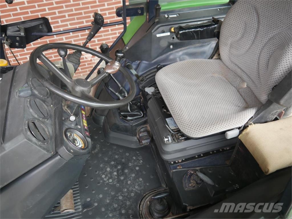 Deutz-Fahr DX 3.65 Starcab Frontlader Трактори