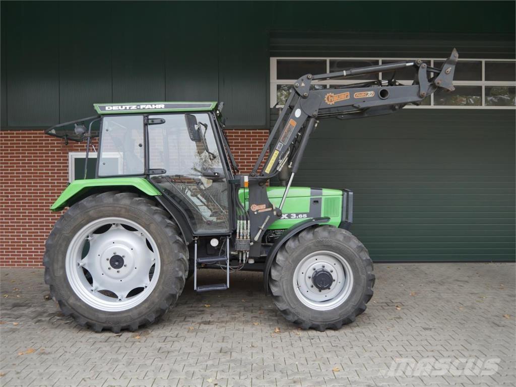 Deutz-Fahr DX 3.65 Starcab Frontlader Трактори