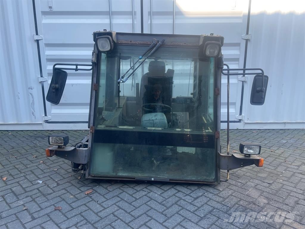 Ahlmann AZ210-2301395K-Cabin/Kabine/Cabine Καμπίνες και εσωτερικό