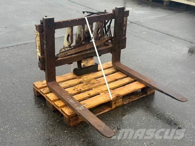 CLAAS FORK CARRIAGE Gabeln