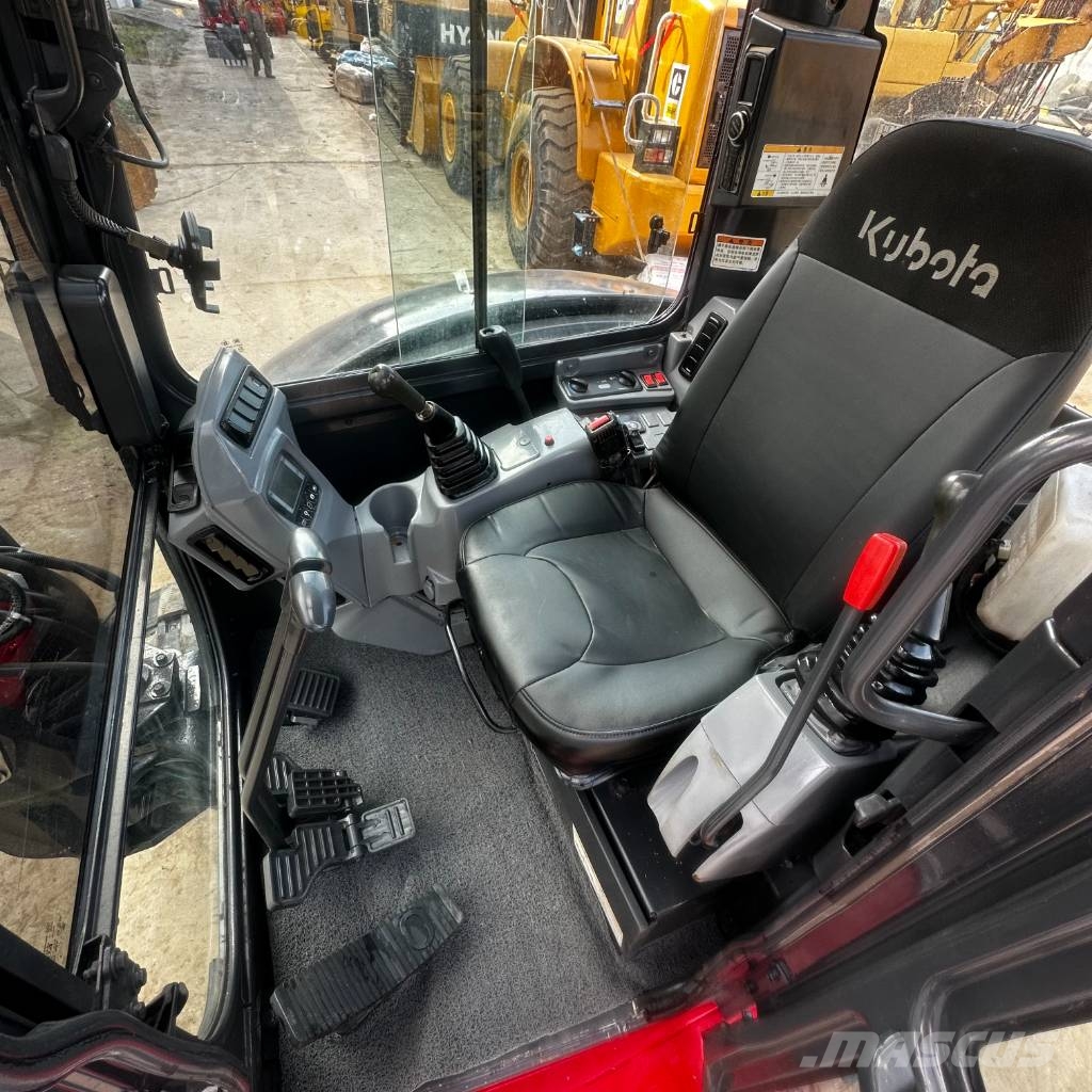Kubota KX 057-4 Міні-екскаватори < 7т