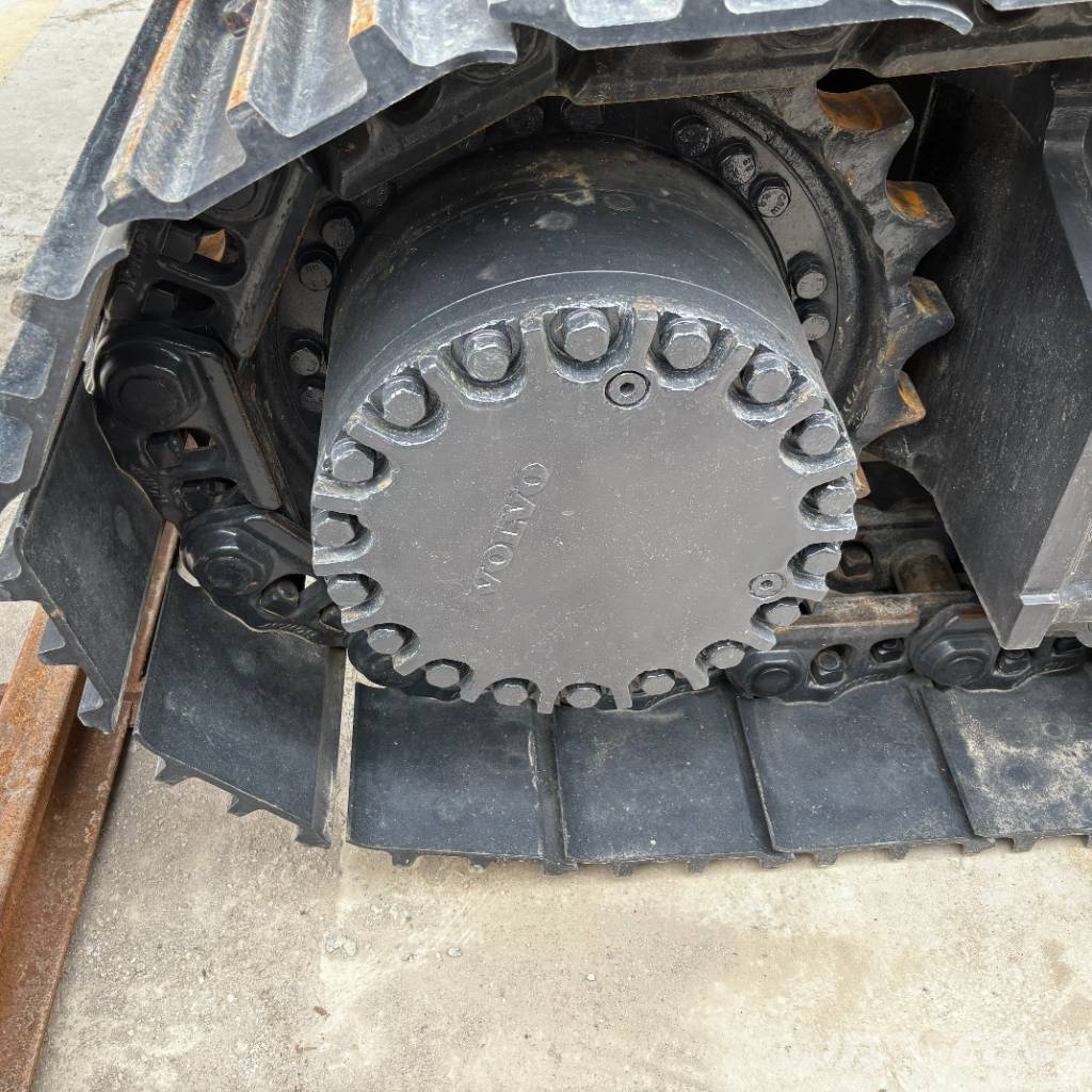 Volvo EC350 Kāpurķēžu ekskavatori