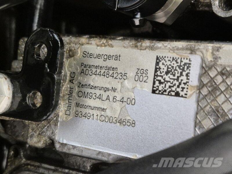 Mercedes-Benz OM934LA.6-8-00 Moottorit