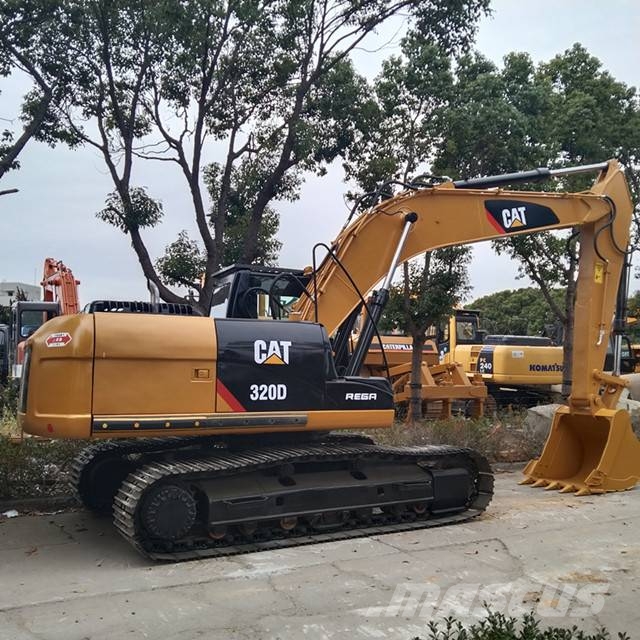 CAT 320 D Escavadeiras de esteiras