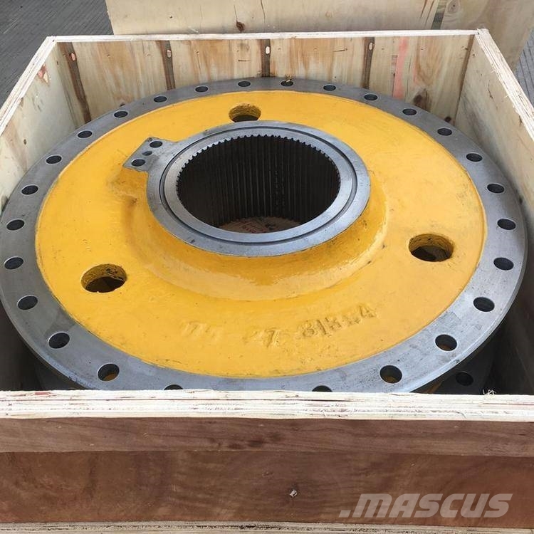 Komatsu D155 final drive hub 175-27-31394 Gusjenice
