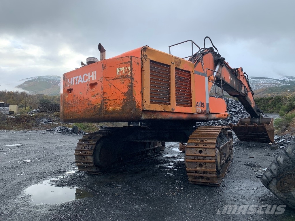 Hitachi 670 LCH-3 Raupenbagger