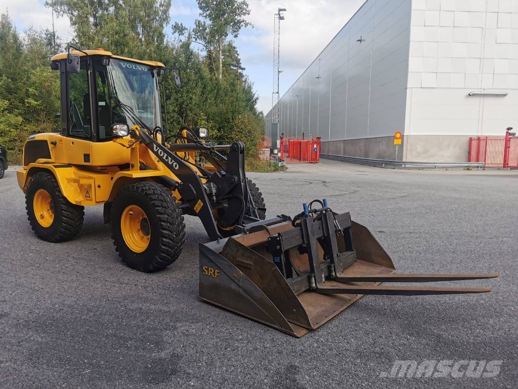 Volvo L 30 GS Chargeuse sur pneus