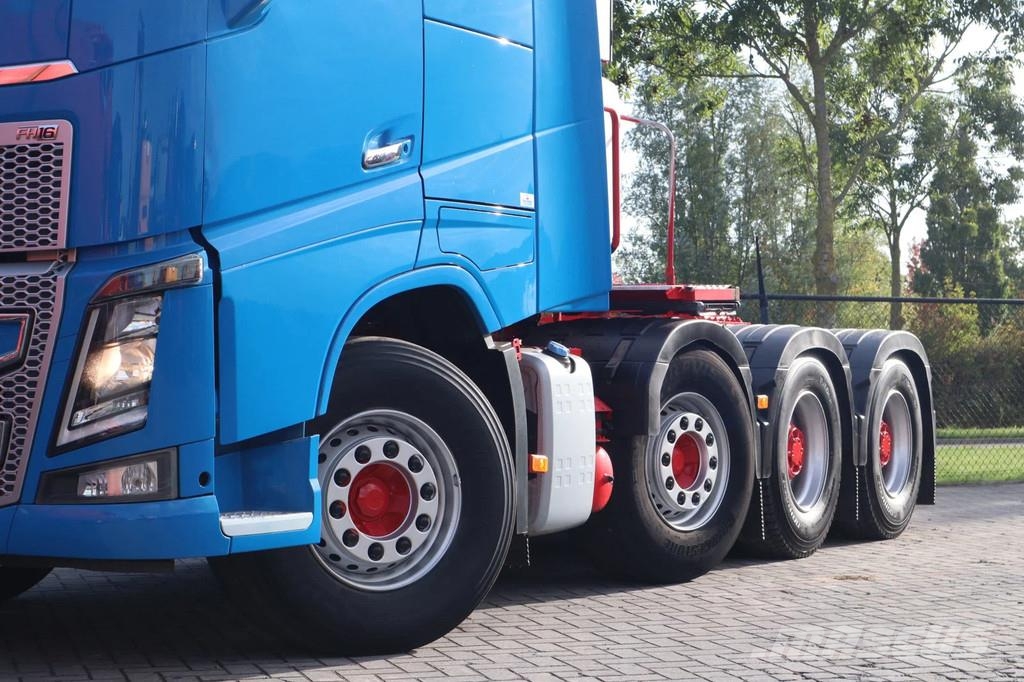 Volvo FH 16.750 | 8X4 | 150 TON | RETARDER | STEERING AX Autotractoare