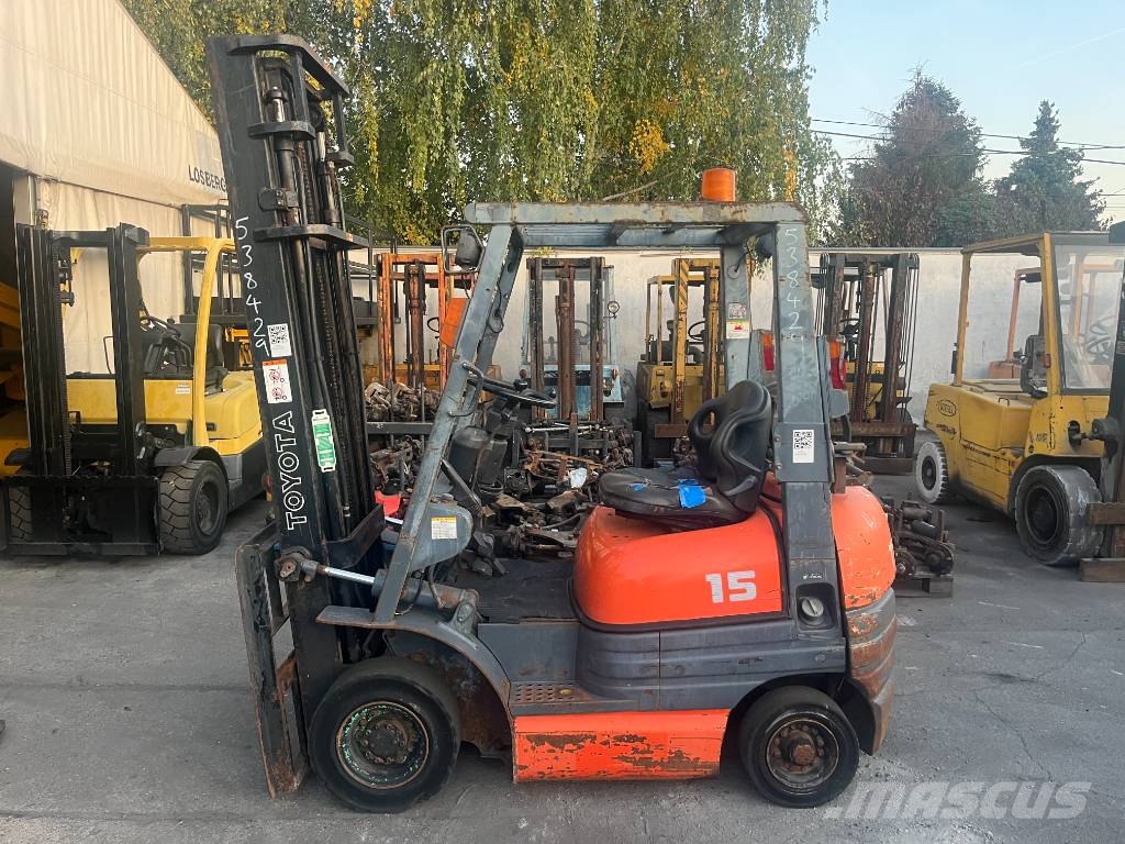 Toyota 6 FG 15 V-4028 OB LPG (dujiniai) krautuvai