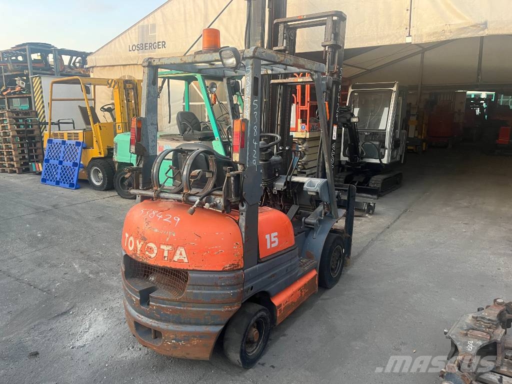 Toyota 6 FG 15 V-4028 OB LPG (dujiniai) krautuvai