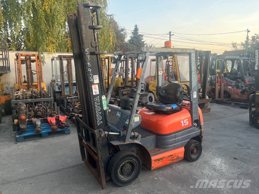 Toyota 6 FG 15 V-4028 OB LPG (dujiniai) krautuvai